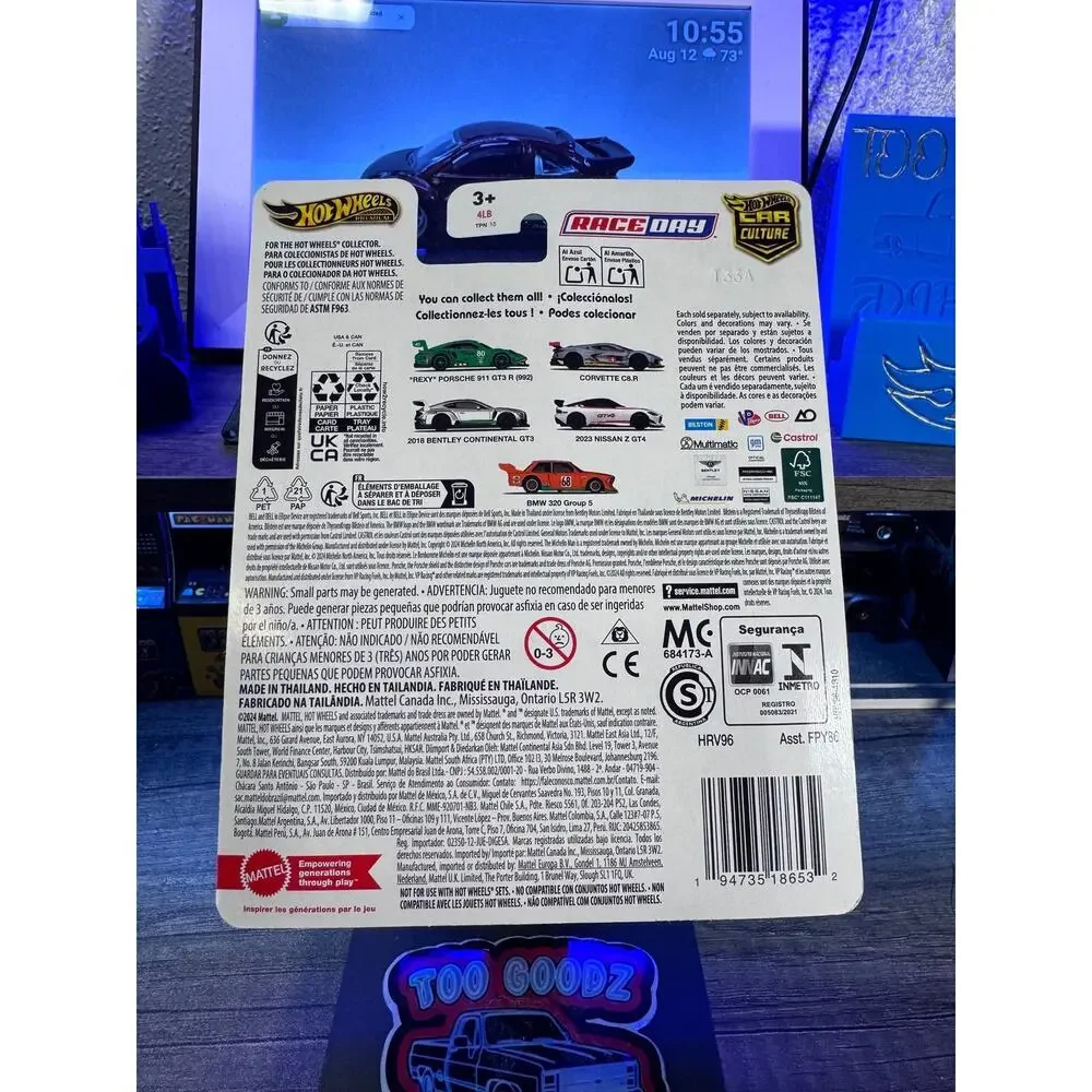 Hot Wheels Race Day Chase Roxy Porsche 911 GT3